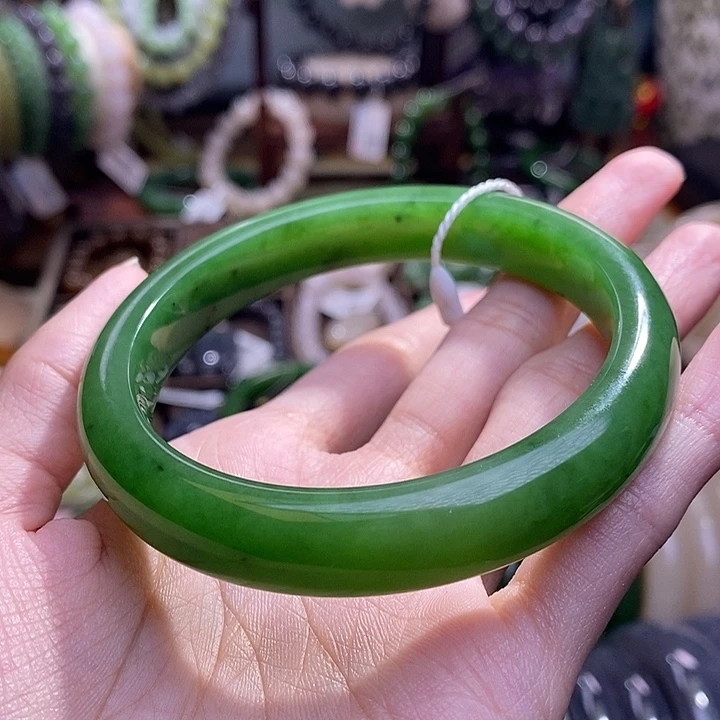 和田玉未镶嵌颈饰俄七碧玉老料毕业级手镯59圈口