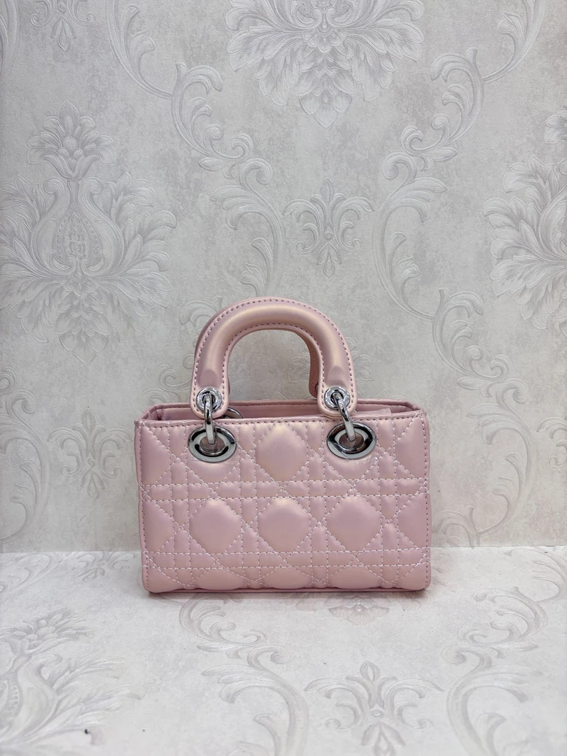 手工打造真皮女士新款包 10968-1  3格 复 小号 18cm