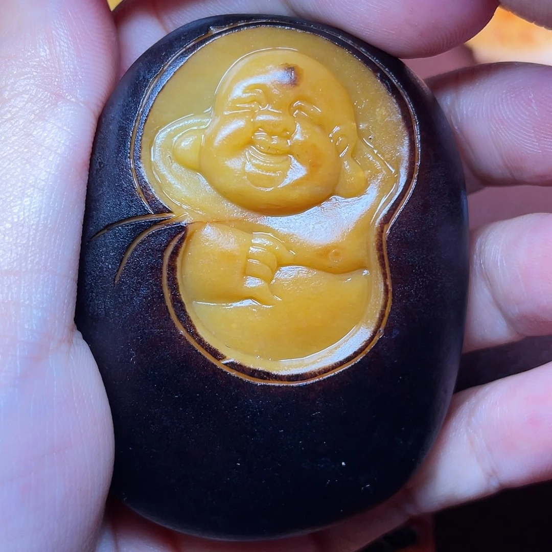 和田玉颈饰未镶嵌心**神