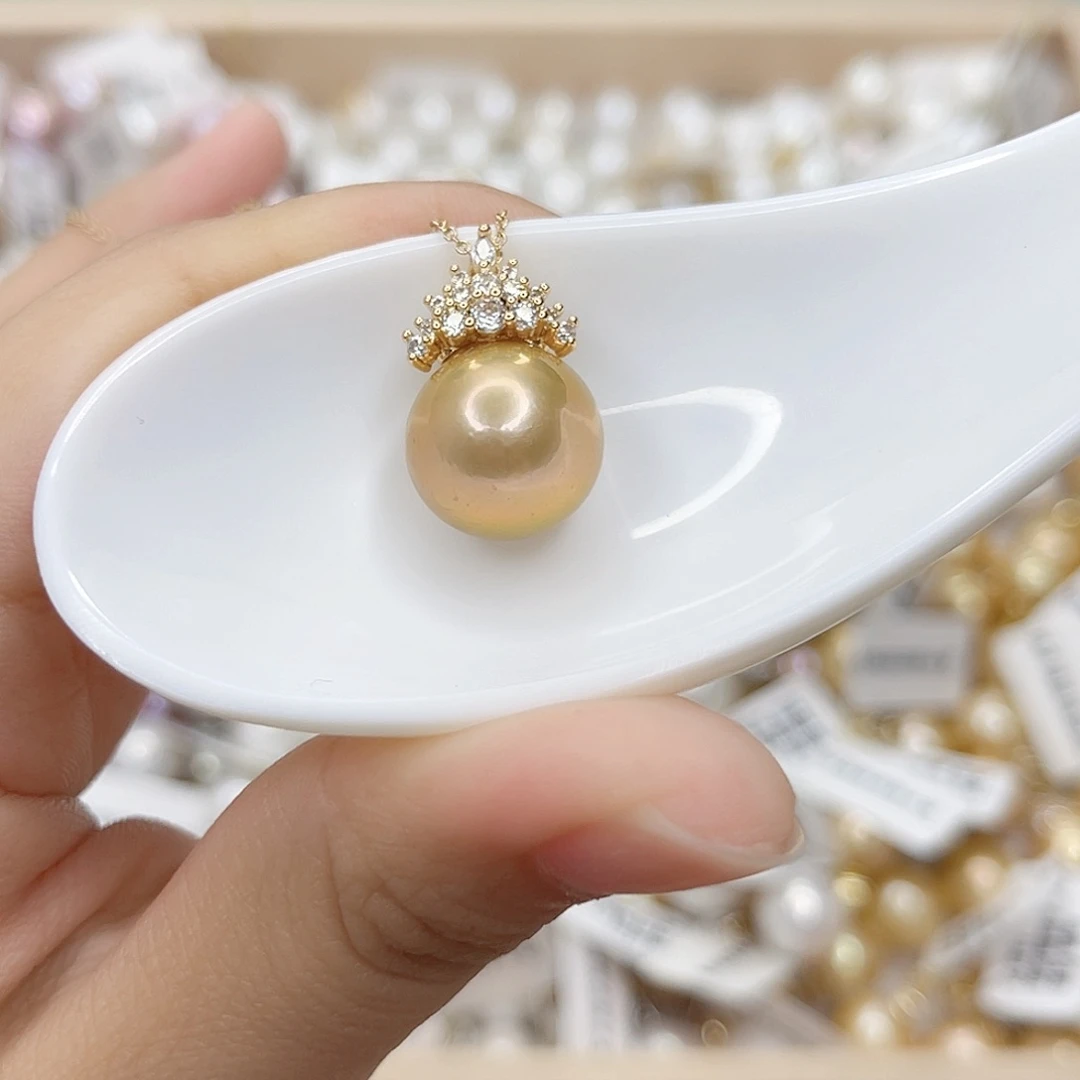 淡水珍珠合金吊坠(赠链)