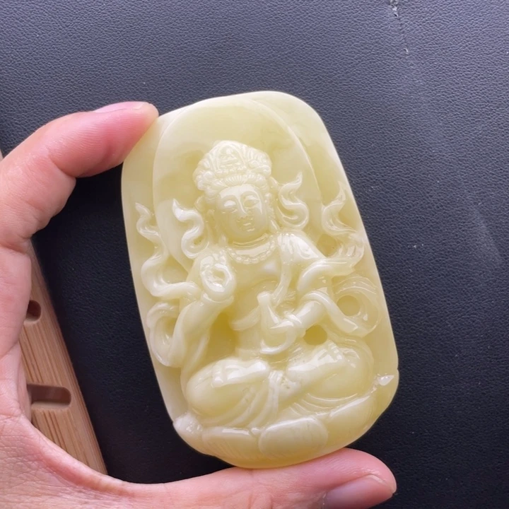 琥珀未镶嵌颈饰天然琥珀蜜蜡