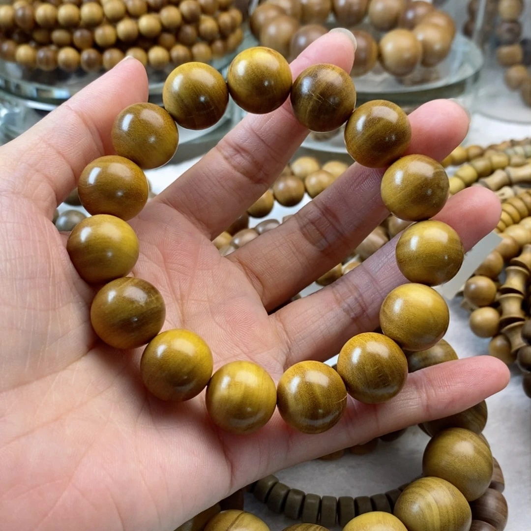 檀香木手串/手链奶香正区微瑕1.5（瑕疵地方小瓜痕）