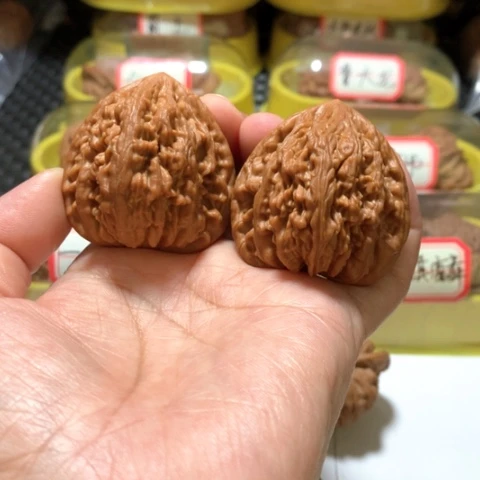 吊坠文玩核桃三角蓟县虎头王