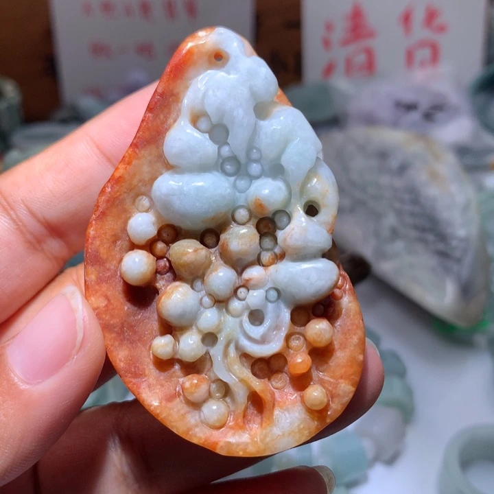 翡翠未镶嵌颈饰保真天然A货翡翠