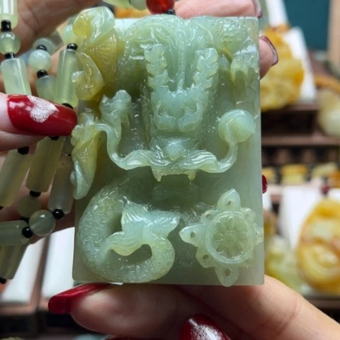 岫玉挂件未镶嵌挂件