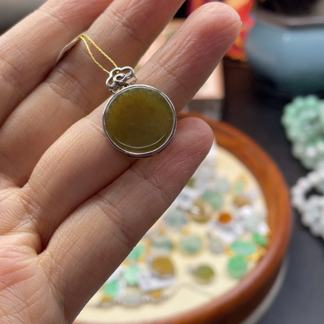 翡翠银S925镶嵌颈饰