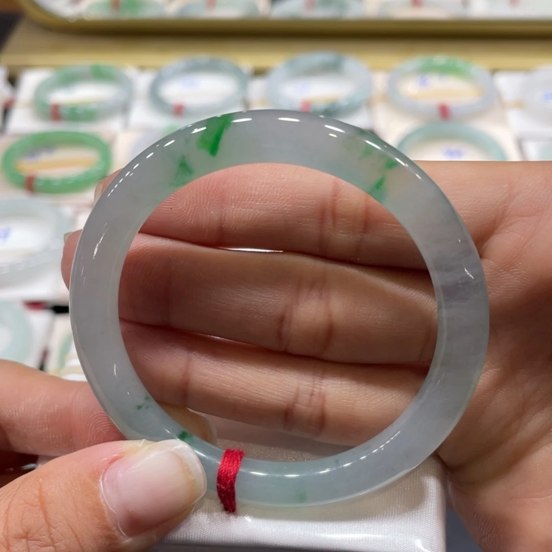 翡翠手镯未镶嵌51➕圆