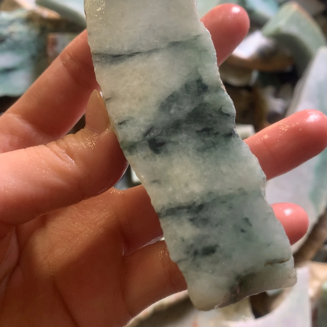 翡翠颈饰未镶嵌缅甸翡翠