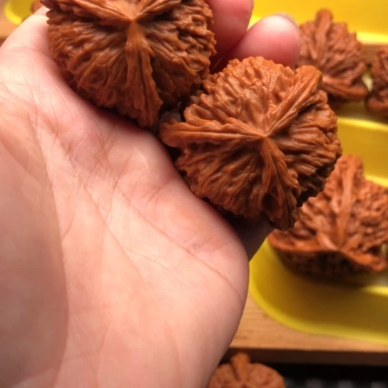 文玩核桃吊坠核桃