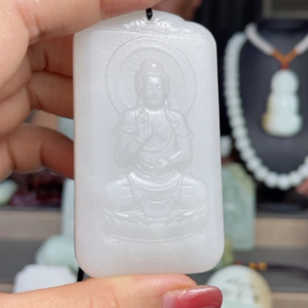 【闪购商品】颈饰未镶嵌和田玉