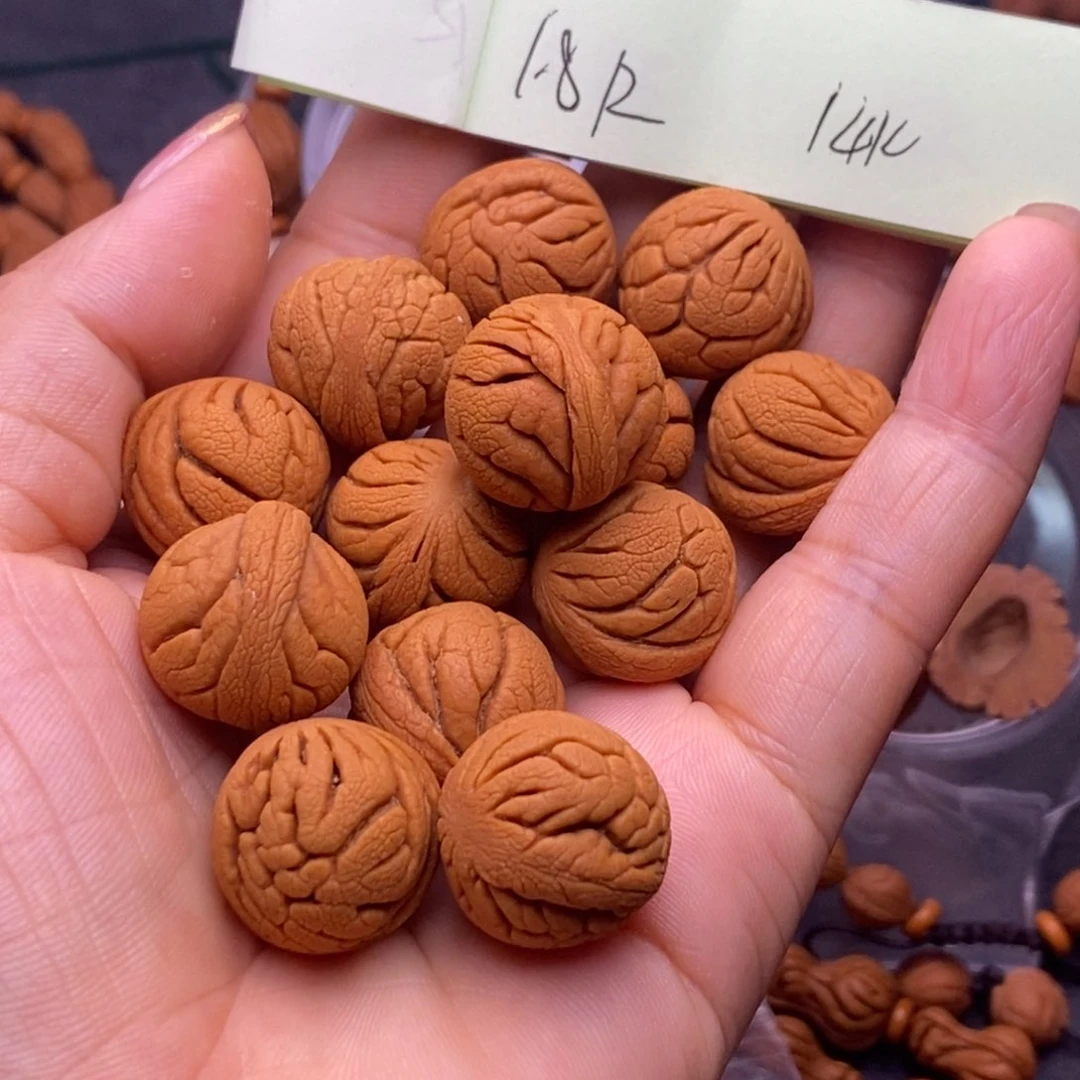 秦岭龙纹桃核手串