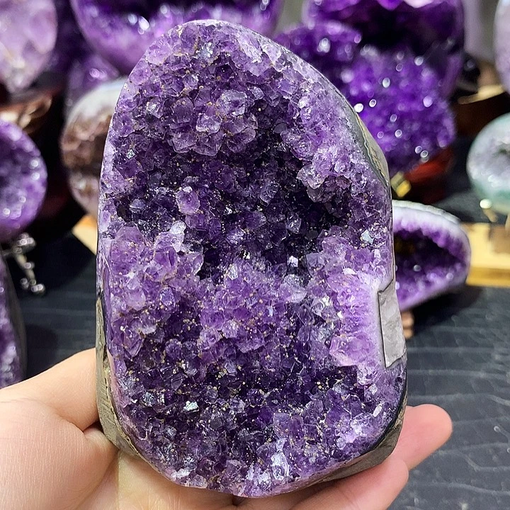 未镶嵌紫晶珠宝半成品