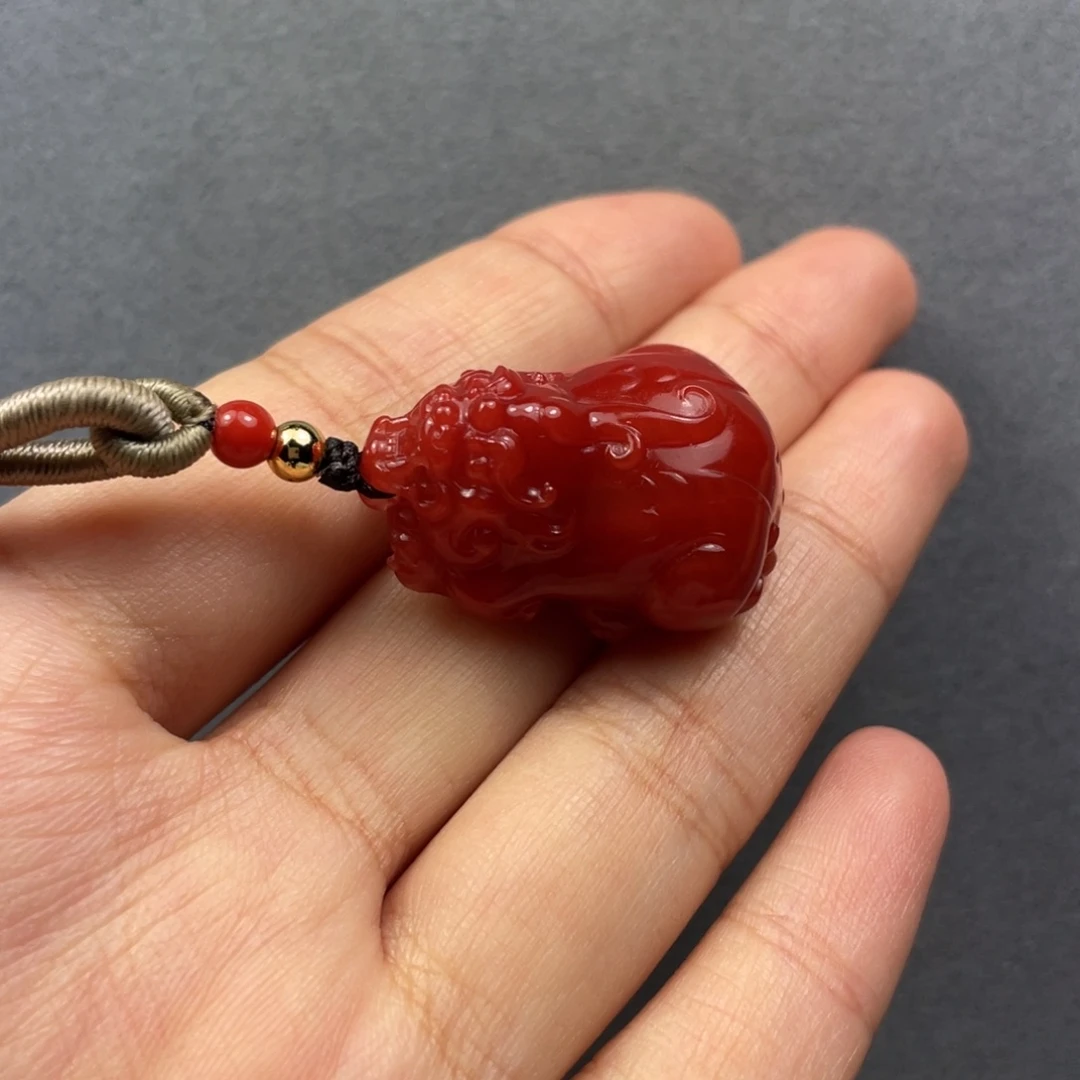 南红玛瑙未镶嵌配饰貔貅