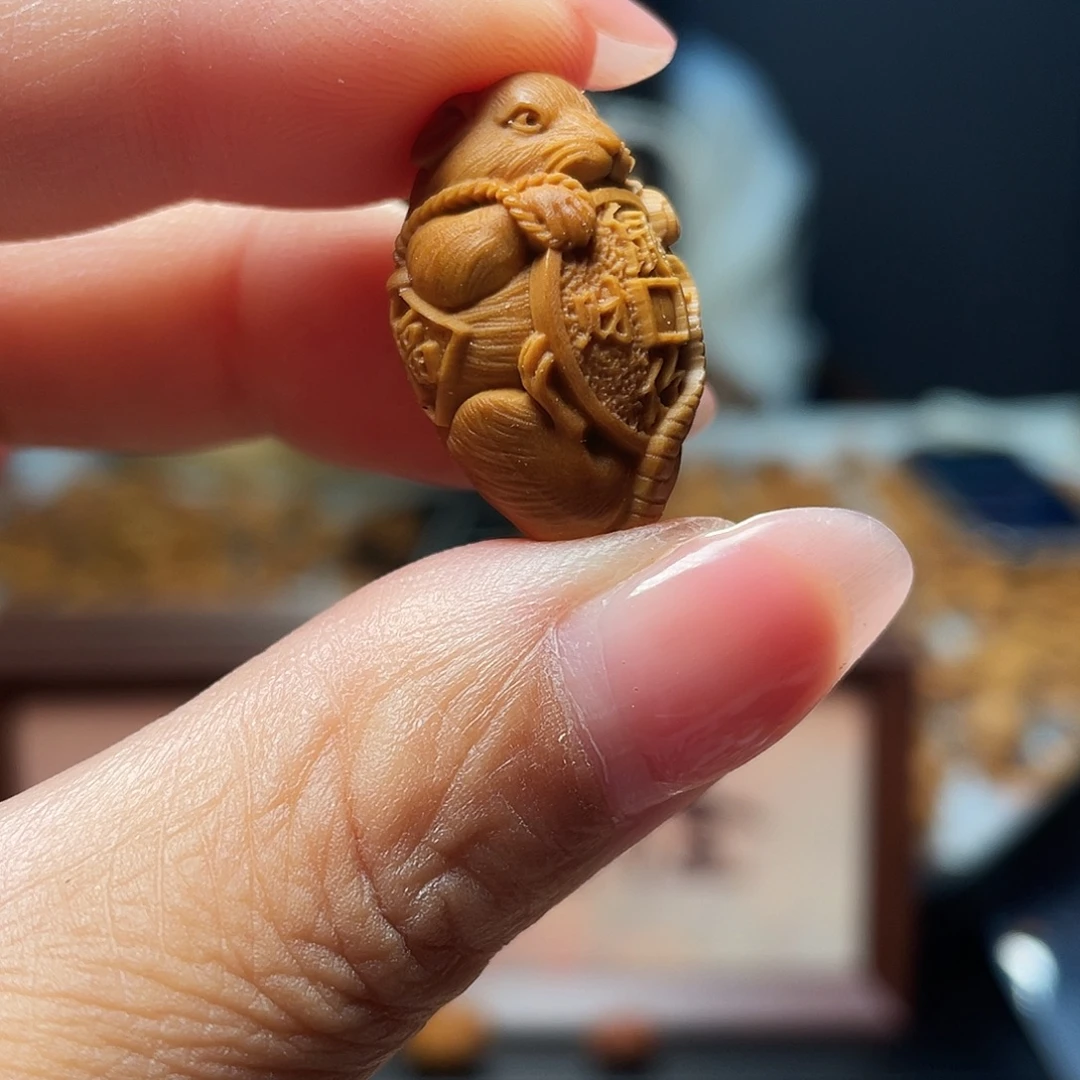 橄榄核等各种材料组成