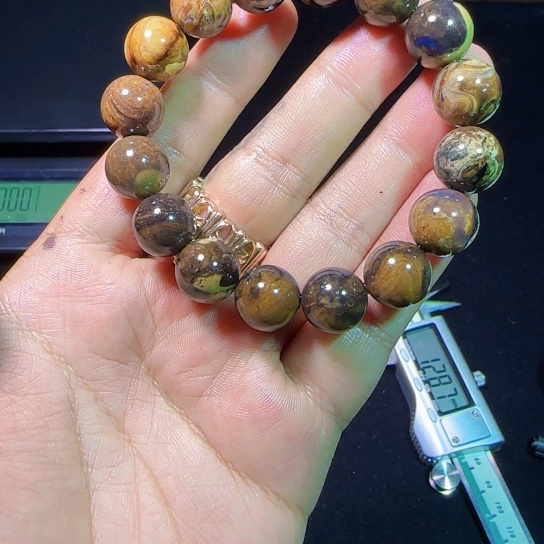 琥珀未镶嵌裸石琥珀