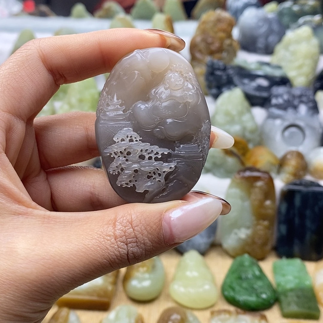 和田玉未镶嵌颈饰