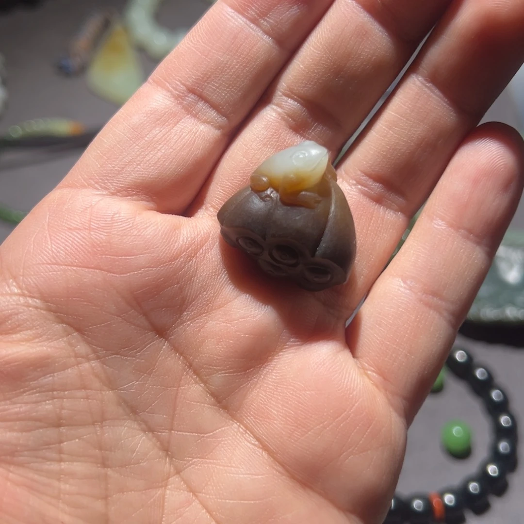 和田玉挂件未镶嵌