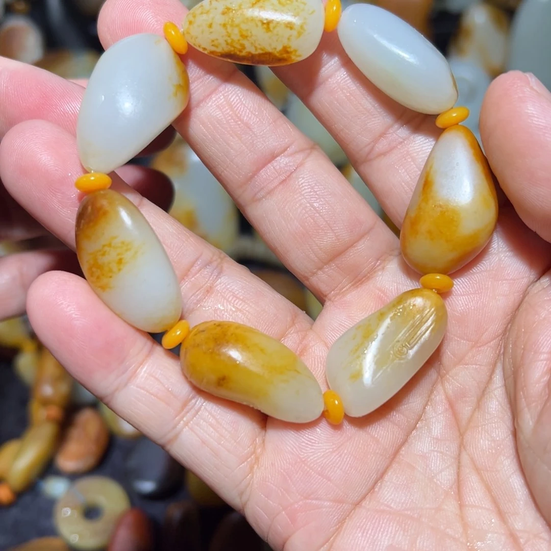 和田玉手串未镶嵌