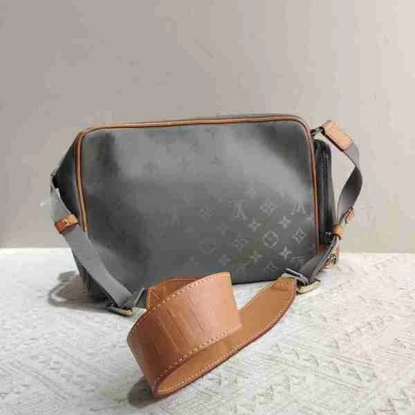 95新 LouisVuitton/路易威登 小野专属/95新/单肩包/DJ4587