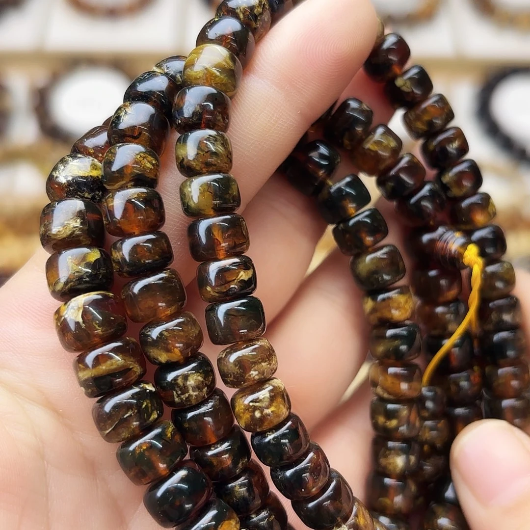 琥珀未镶嵌裸石九