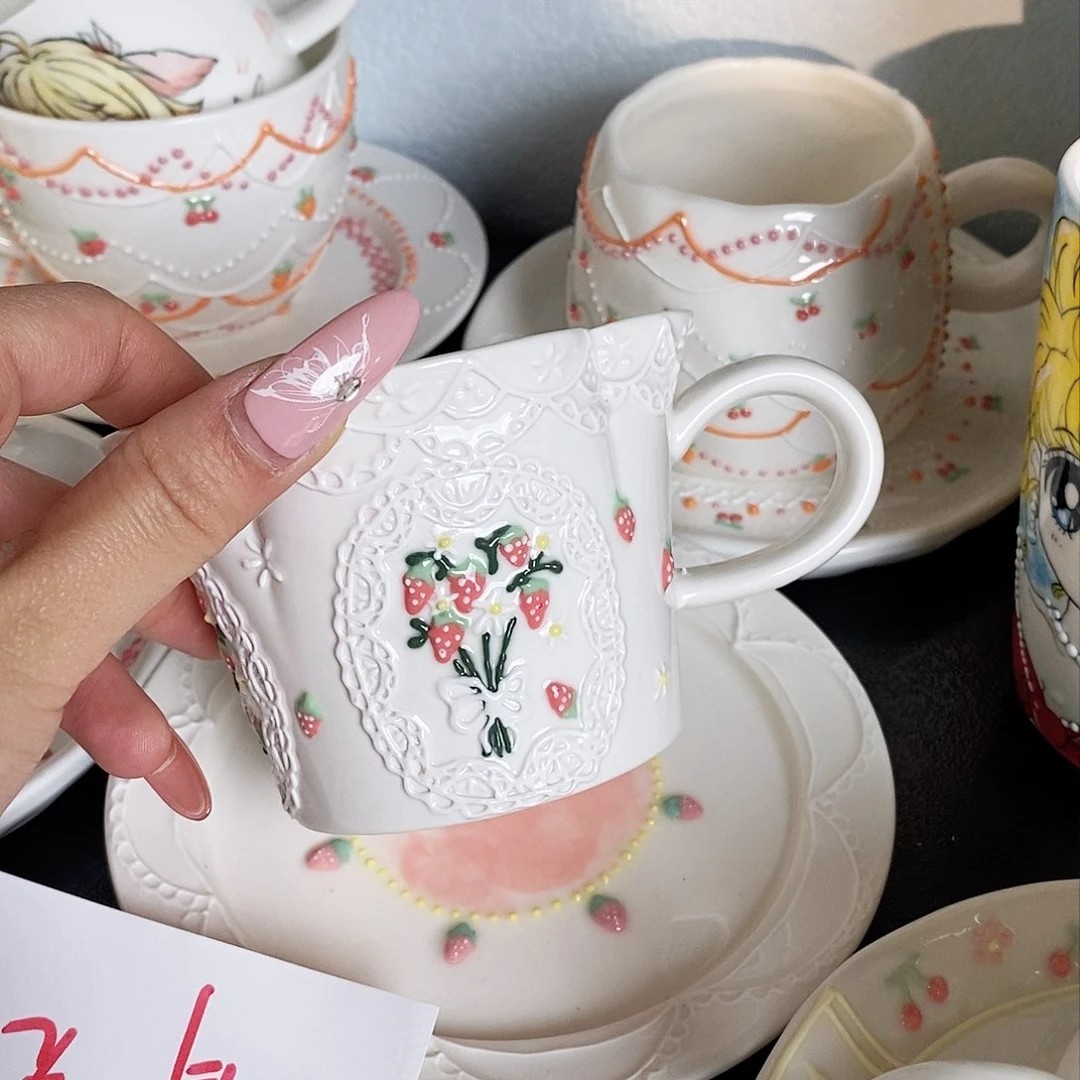 景德镇手绘釉下彩陶瓷瑕疵