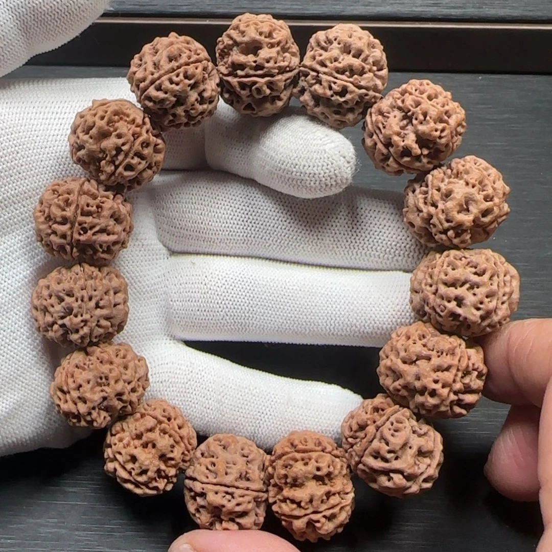 金刚菩提吊坠23mm爆肉蜂窝（安娜）