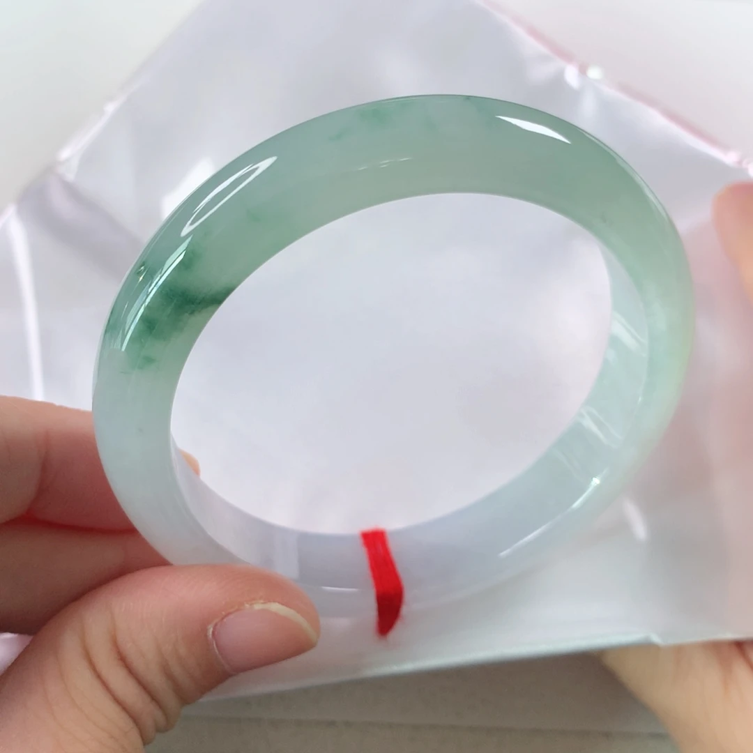 未镶嵌手镯翡翠243