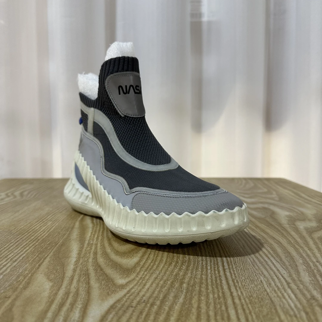 C-Z女士时尚休闲鞋82AC5056