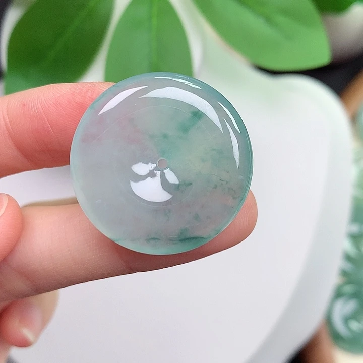 颈饰未镶嵌翡翠平安扣 28.1-5.5mm