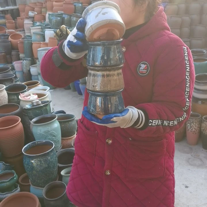 红陶口11高9瑕疵颜随机四个盆子