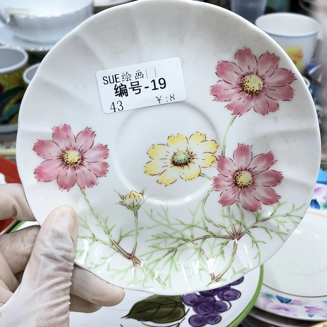 鹿屋家的美丽瓷器S****?