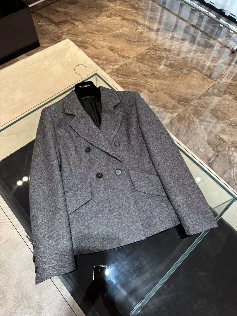 WW2024新款女士时尚秋冬灰色商务外套