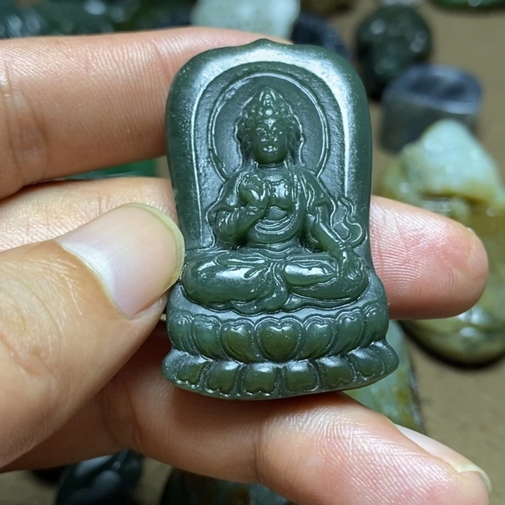 和田玉未镶嵌颈饰