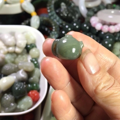 未镶嵌和田玉手机链巴巴壶