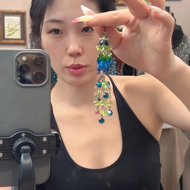 M***.颈饰玻璃编号159 耳钩