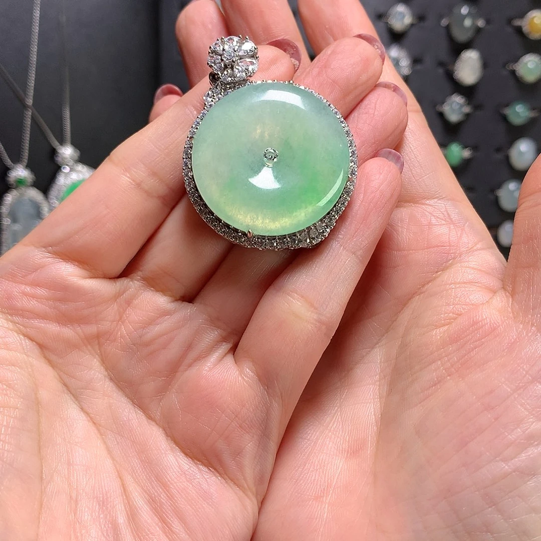 颈饰银S925镶嵌翡翠11111111