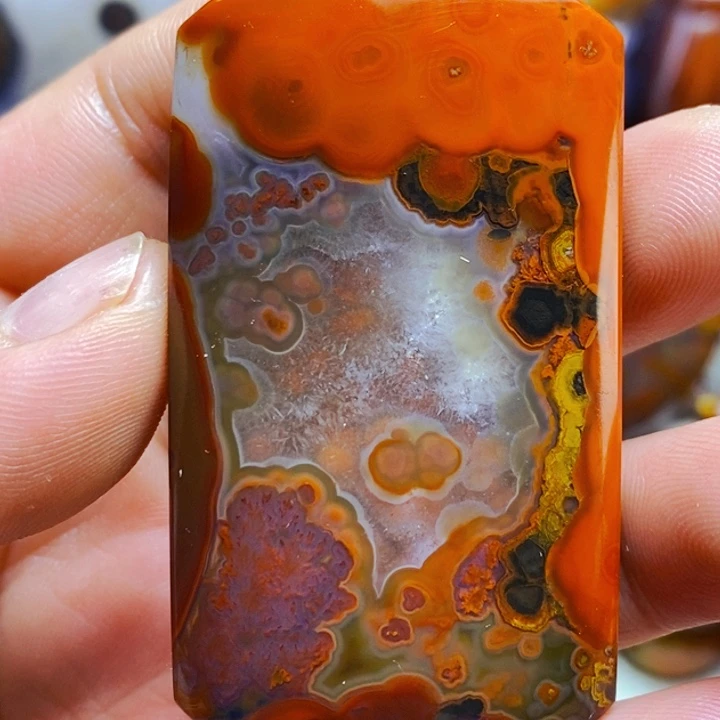 玛瑙/玉髓未镶嵌颈饰