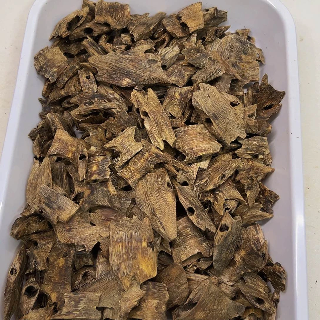 沉香沉香碎屑乌身圆叶块料100克