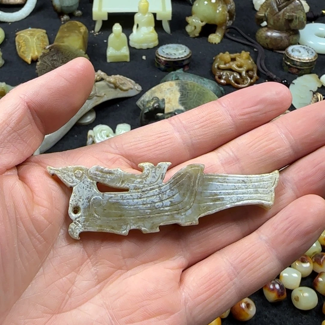 和田玉（糖玉）未镶嵌挂件