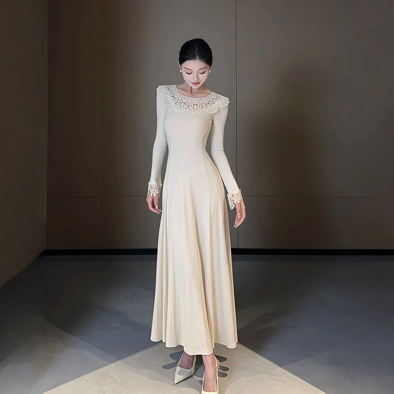 韩式休闲百搭风蕾丝连衣裙女秋冬新款高级感气质修身显瘦内搭长裙