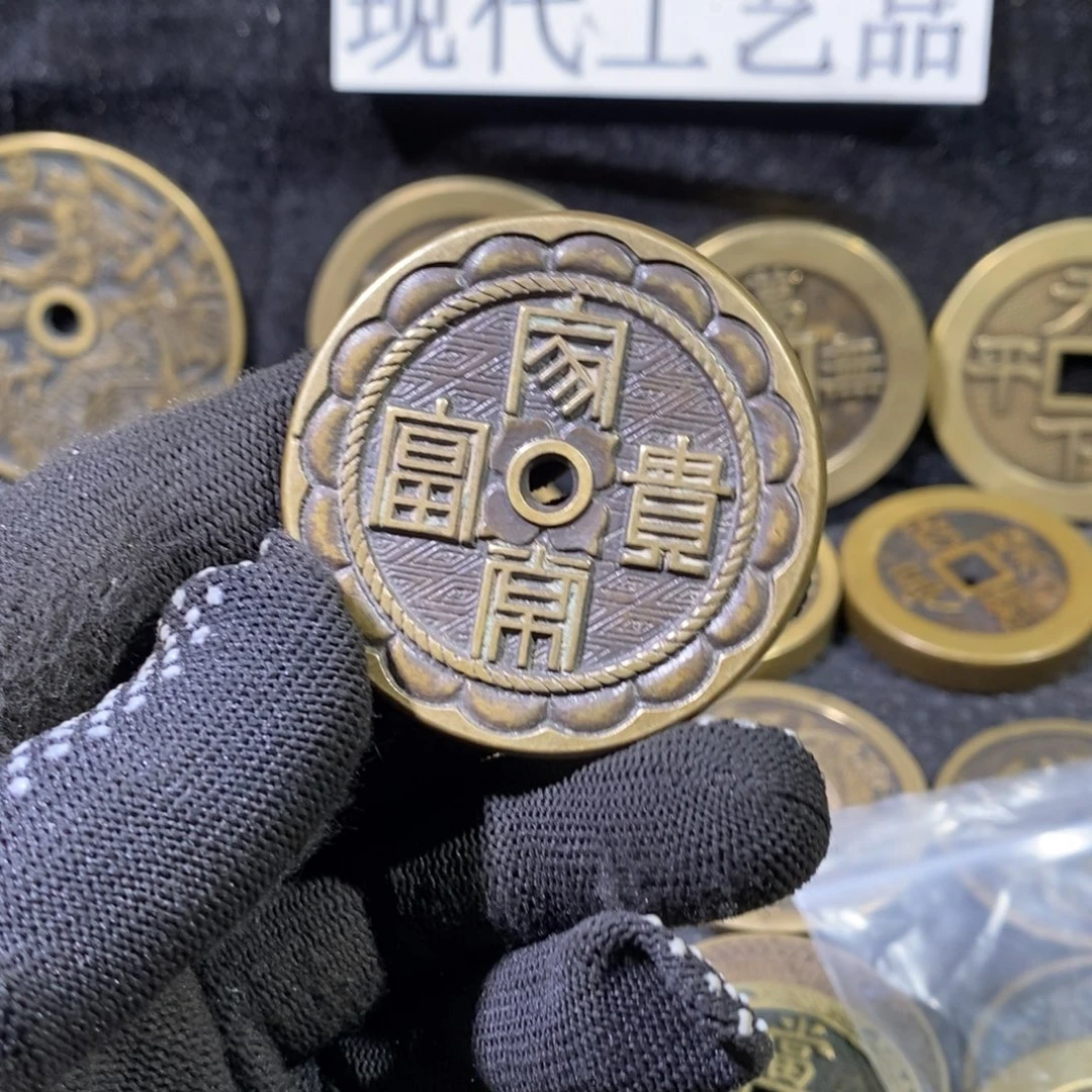 须***弥翻砂铸造现代工艺品