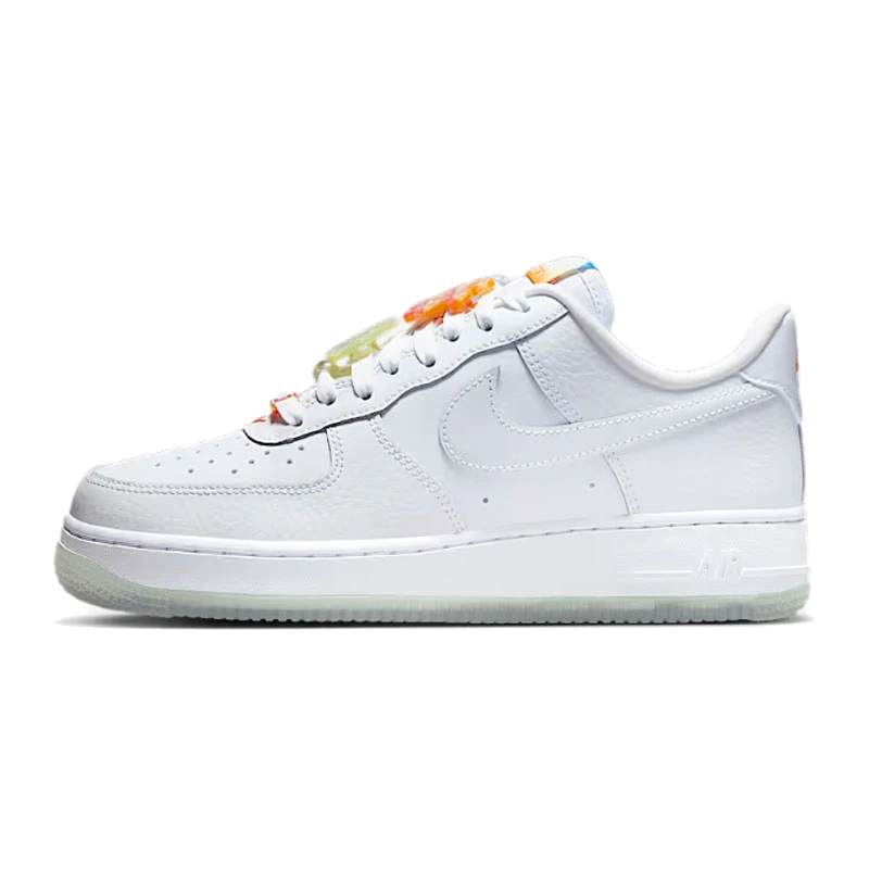 【滔搏联动】nike女子 WMNS AIR FORCE 1 '07 LX 休闲鞋IB8875-111