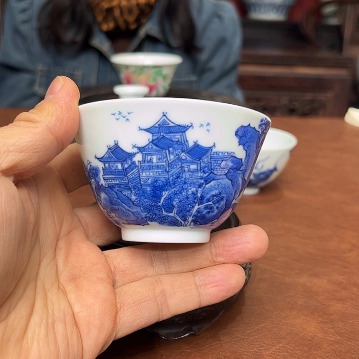 瓷杯子青花山水楼阁杯