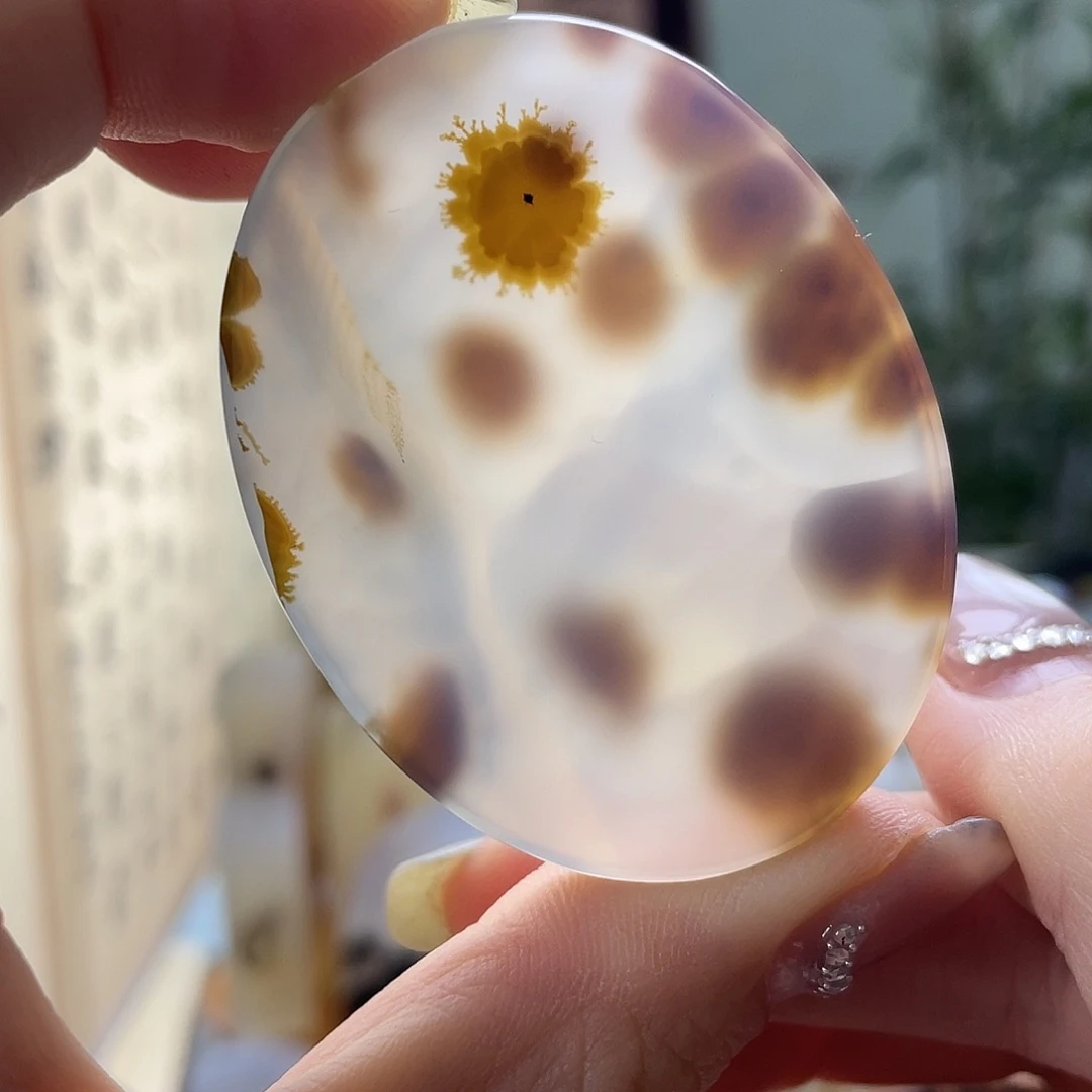 玛瑙/玉髓未镶嵌珠宝奇石