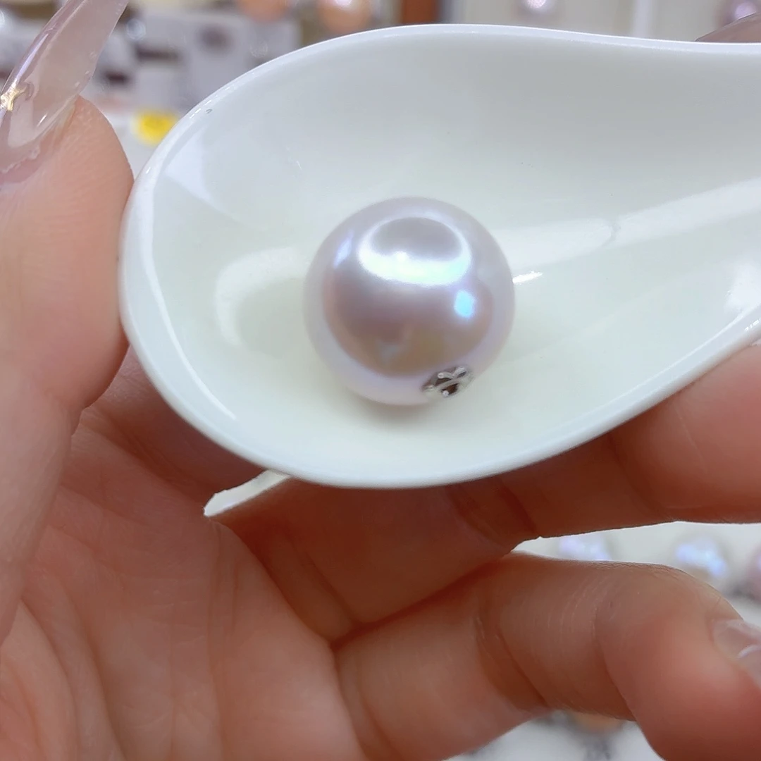 颈饰银S925镶嵌淡水珍珠