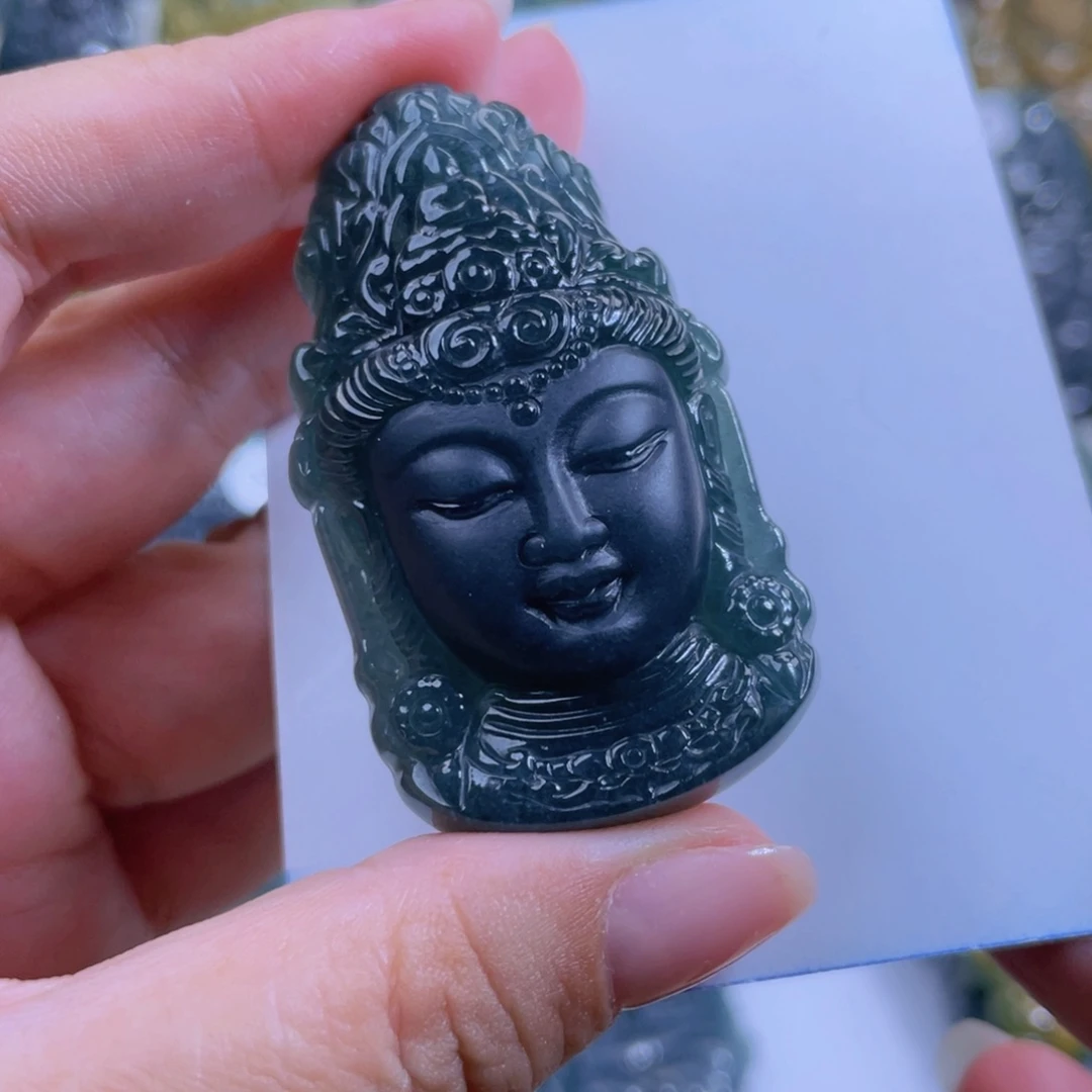 《***》翡翠未镶嵌颈饰翡翠
