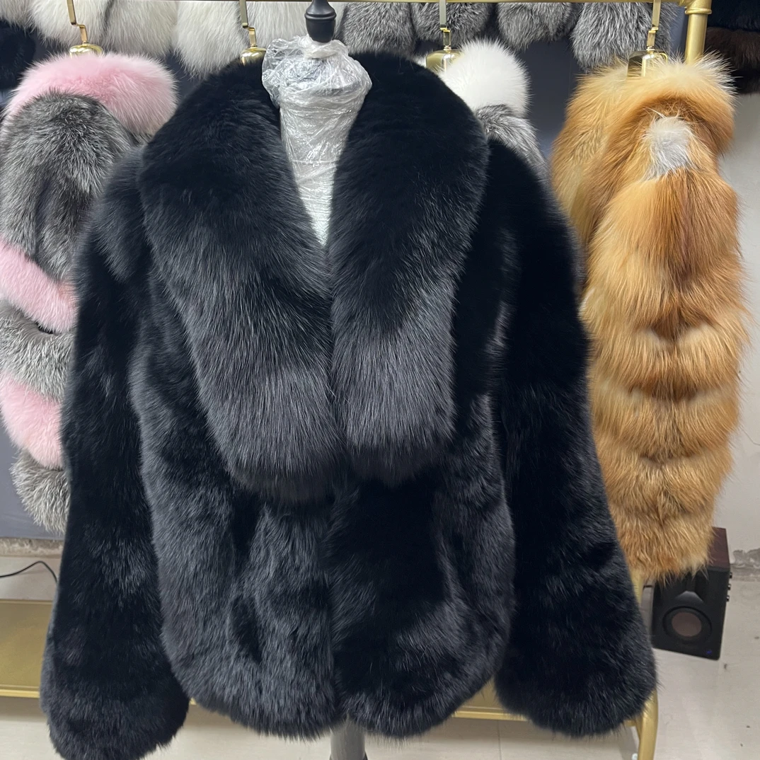 冬季加厚的女式外套