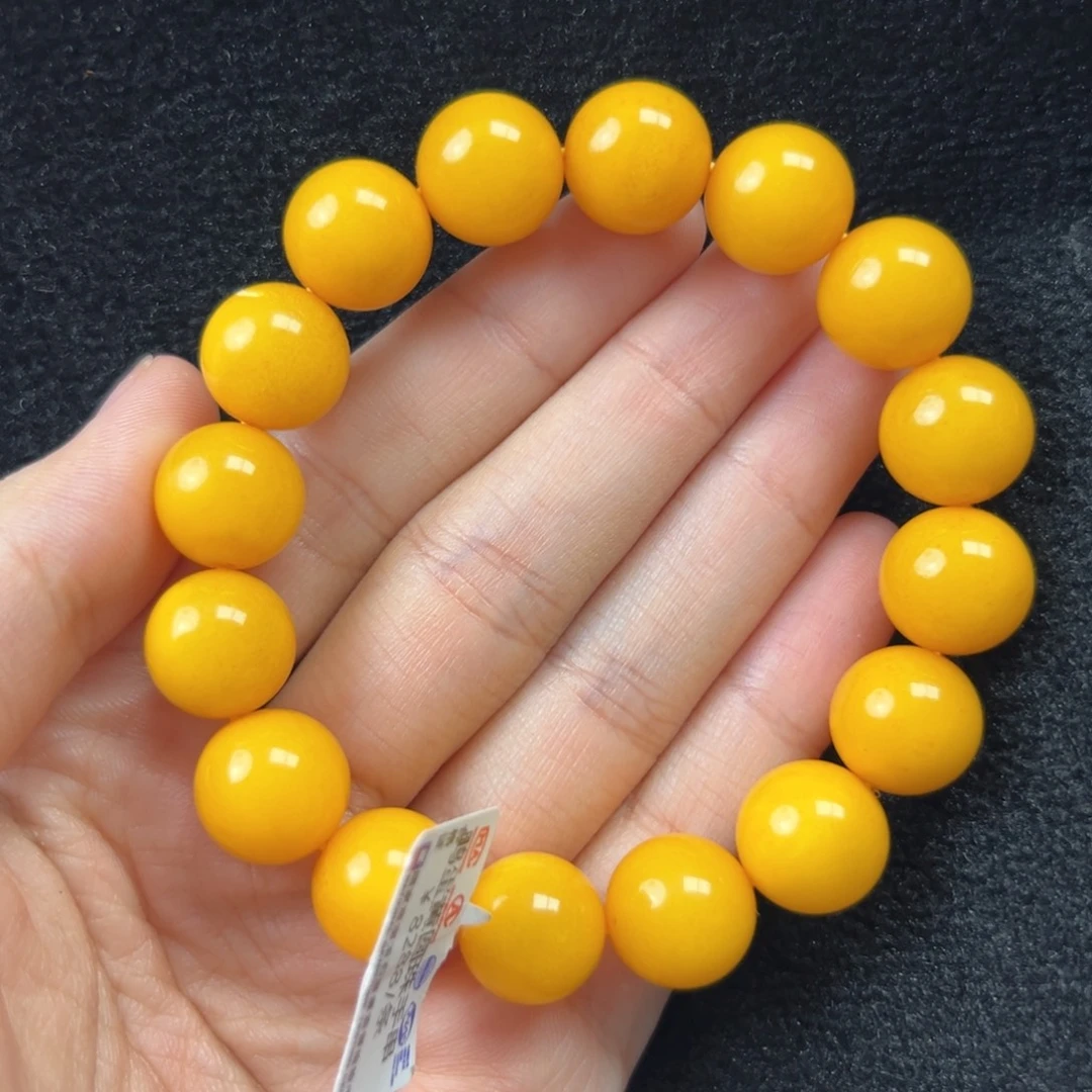 未镶嵌琥珀珠宝奇石