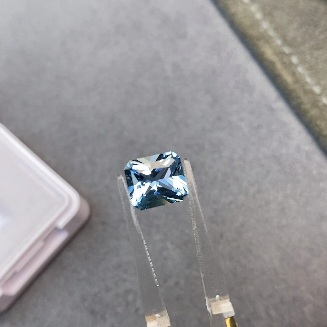 未镶嵌海蓝宝石笔搁2.5ct 超级圣玛利亚