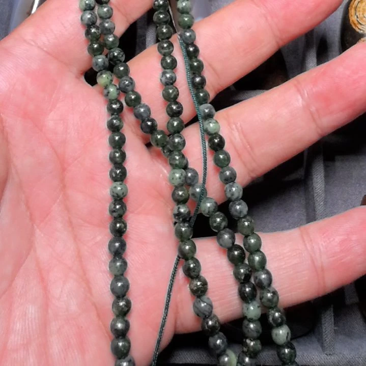 玛瑙/玉髓颈饰合金